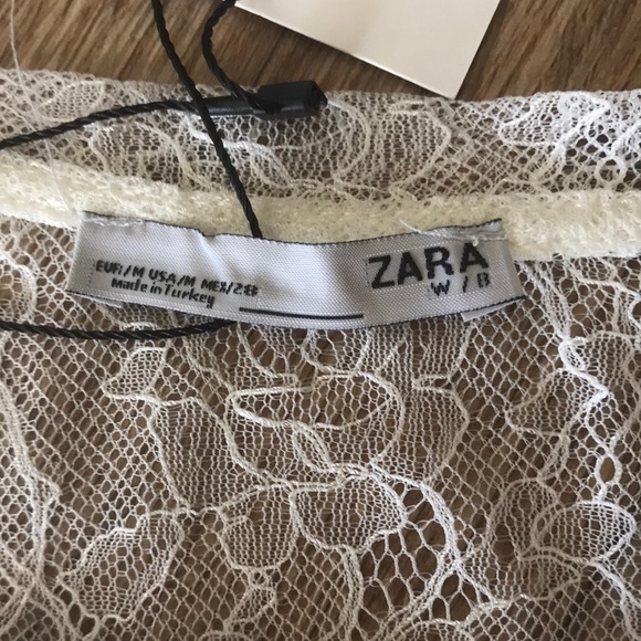 ZARA SHEER LACE TOP WITH EMBROIDERED FLOWERS SIZE M NEW WITH TAG - Picture 5 of 8